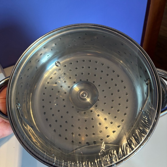 NWOT Mainstays multi cooker with lid - Picture 4 of 6